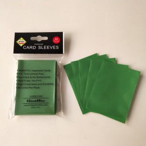그린 컬러 매트 데크 가드 슬리브 (일본 사이즈 게임 카드 60x87mm 용)